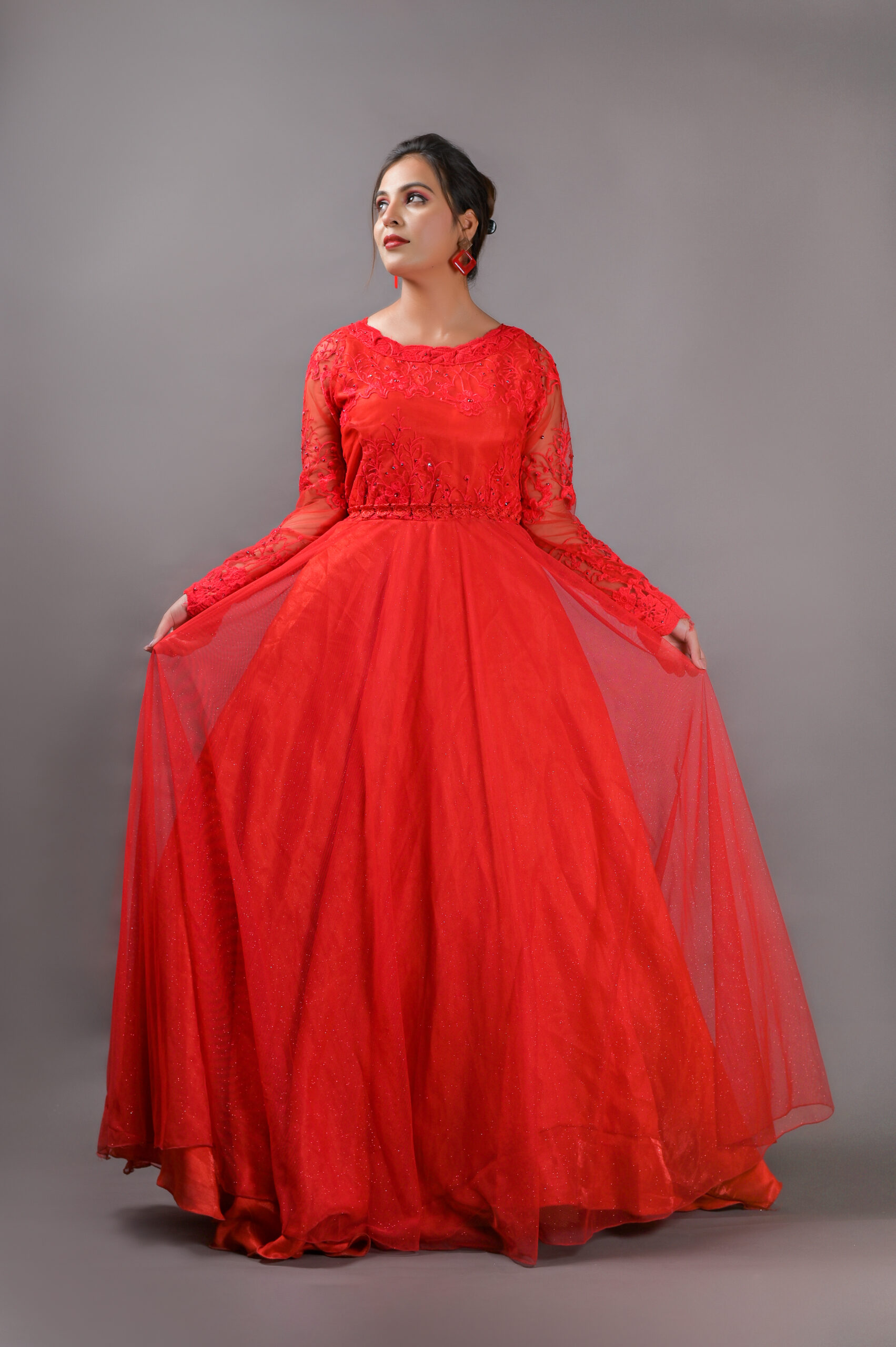 Red Princess Gown at Rs 799, Saroli, Surat
